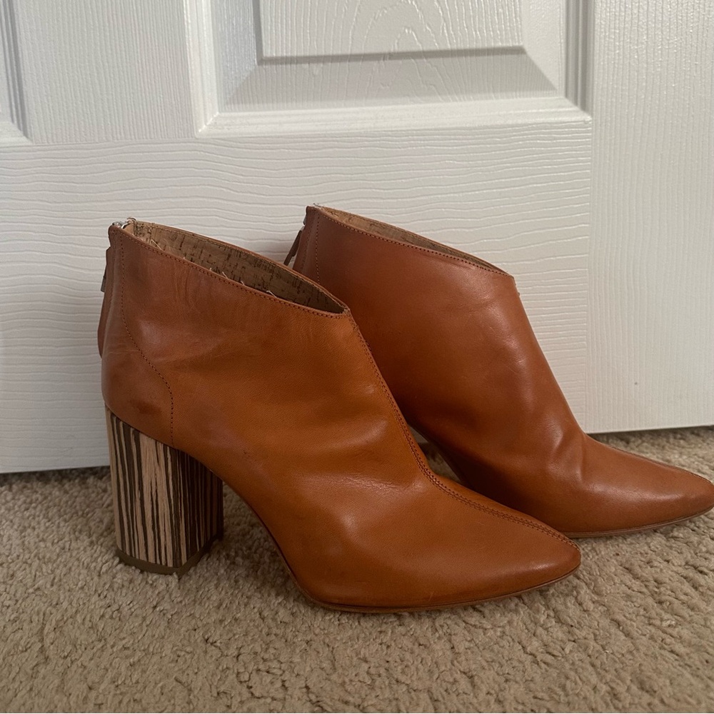 Alberto Fermani Size 40
